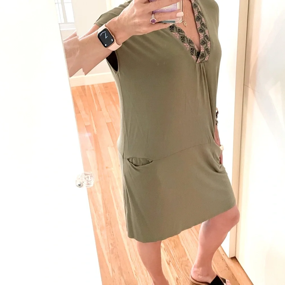Umgee Dolman Sleeve V-neck Shift Dress - Picture 4 of 6